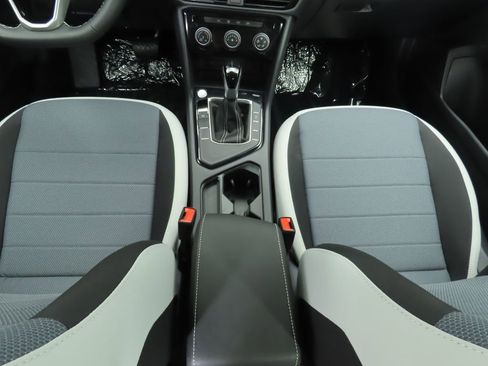 Used 2025 Volkswagen Taos S image 16