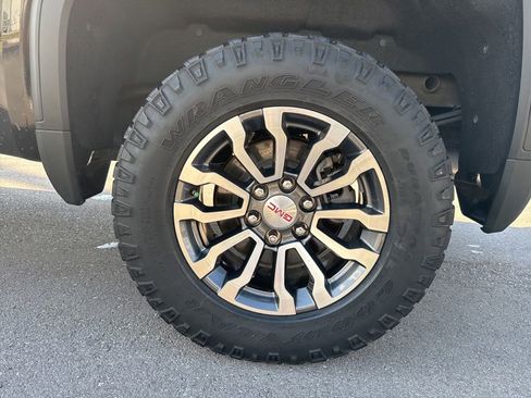 Used 2021 GMC Sierra 1500 AT4 AWD/4WD image 29