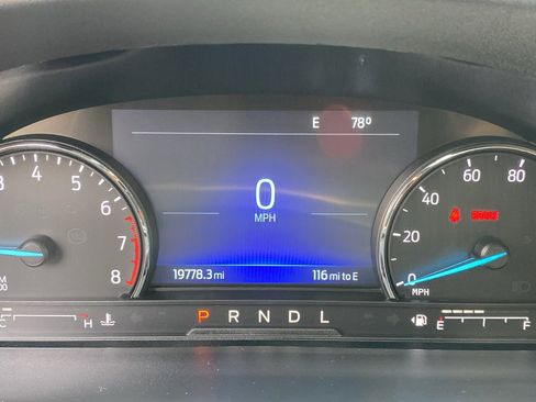 Certified 2022 Ford Explorer XLT w/ Equipment Group 202A image 9