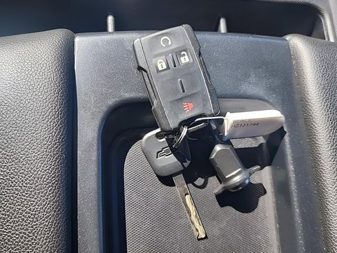 Used 2017 Chevrolet Silverado 1500 LT w/ All Star Edition image 26