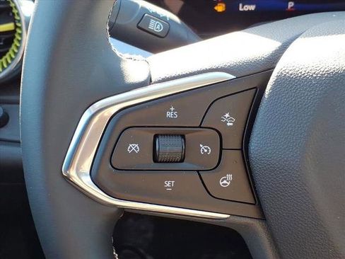 New 2026 Chevrolet Trax LT w/ LT Convenience Package image 24