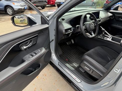 Certified 2025 Acura ADX A-Spec image 16
