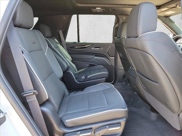 Used 2024 Cadillac Escalade Sport w/ Touring Package AWD/4WD image 16