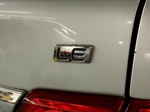 Used 2012 Toyota Corolla LE FWD image 9