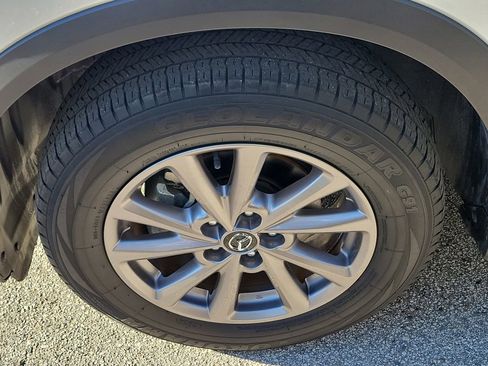 Used 2023 MAZDA CX-5 AWD 2.5 S w/ Select Package image 6