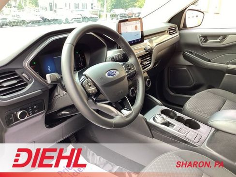 Used 2023 Ford Escape Active w/ Cold Weather Package FWD image 24