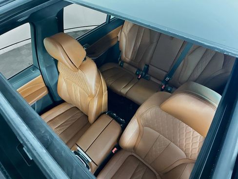Certified 2024 BMW X7 M60i w/ Executive Package image 22