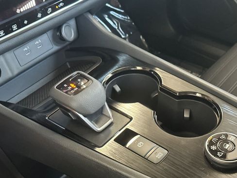 New 2026 Nissan Rogue SV AWD/4WD image 21