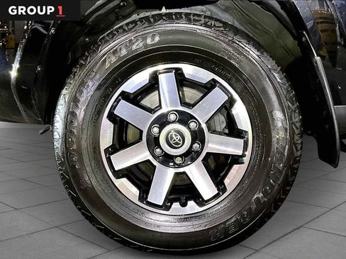 Certified 2023 Toyota 4Runner TRD Off-Road Premium image 10