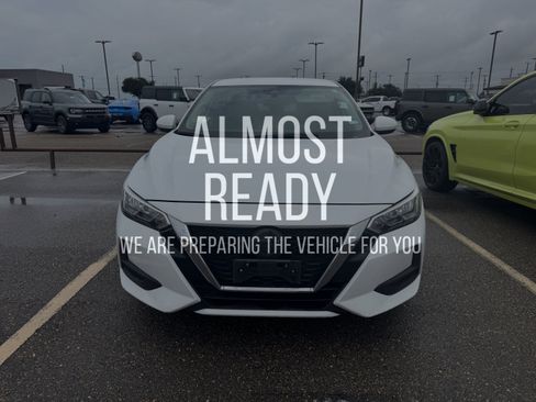 Used 2022 Nissan Sentra S FWD image 1