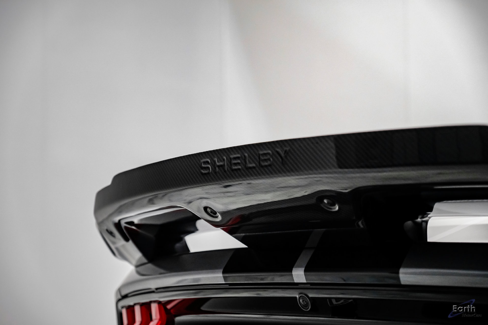 Used 2021 Ford Mustang Shelby GT500 w/ Technology Package RWD image 18