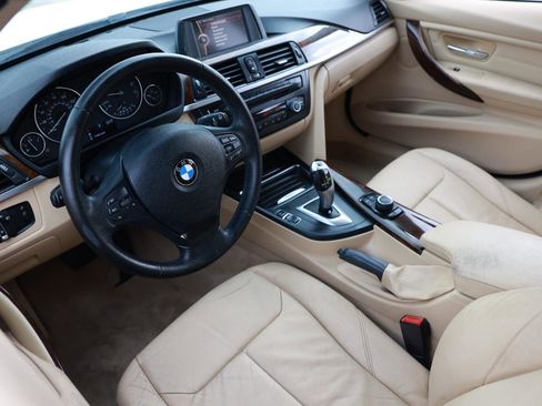 Used 2013 BMW 328i Sedan RWD image 4
