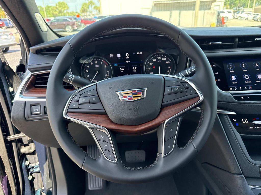New 2026 Cadillac XT5 Premium Luxury w/ LPO, ONYX Package AWD/4WD image 26