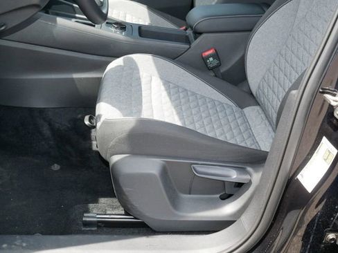 Certified 2025 Volkswagen Tiguan S AWD/4WD image 14