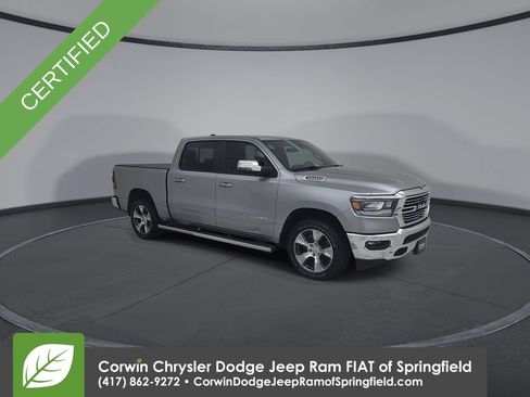 Used 2023 RAM 1500 Laramie AWD/4WD image 3