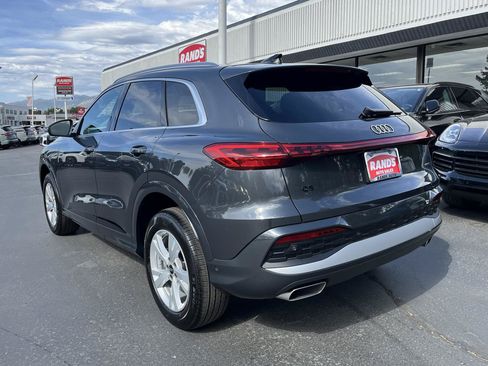 Used 2025 Audi Q5 Premium w/ Convenience Package AWD/4WD image 5