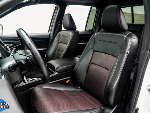 Used 2025 Honda Ridgeline Black Edition image 40