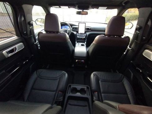 Used 2021 Ford Explorer Platinum w/ Equipment Group 601A image 79