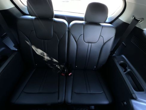 New 2026 Kia Sorento S FWD image 34
