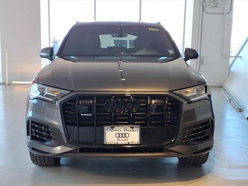 Used 2022 Audi Q7 Premium Plus image 2