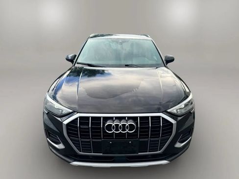 Used 2019 Audi Q3 2.0T Premium AWD/4WD image 3