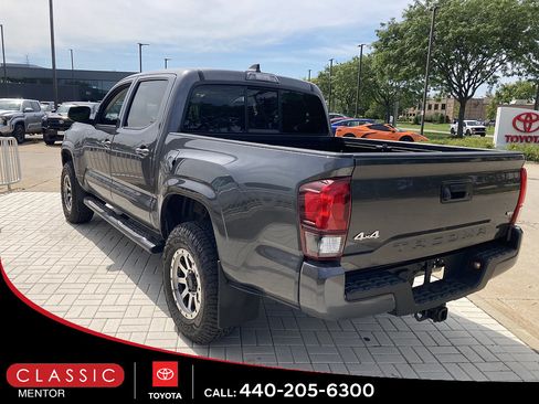Certified 2021 Toyota Tacoma SR AWD/4WD image 2