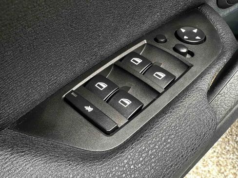 Used 2013 BMW X1 xDrive28i image 24