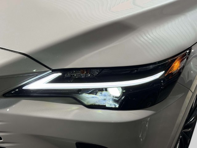 Certified 2026 Lexus RX 350h AWD/4WD image 12