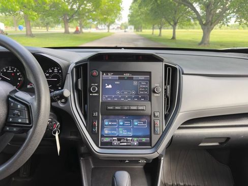 Used 2022 Subaru Outback Limited AWD/4WD image 6