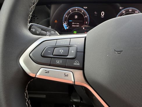 New 2026 Volkswagen Tiguan S image 25