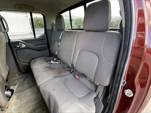 Used 2017 Nissan Frontier SV w/ SV Value Truck Package RWD image 29