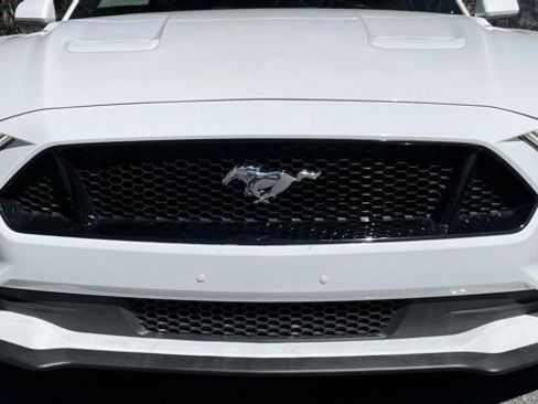 Used 2022 Ford Mustang GT Premium image 3