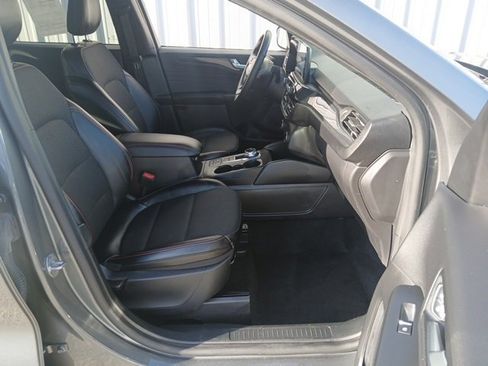 Used 2025 Ford Escape ST-Line image 23