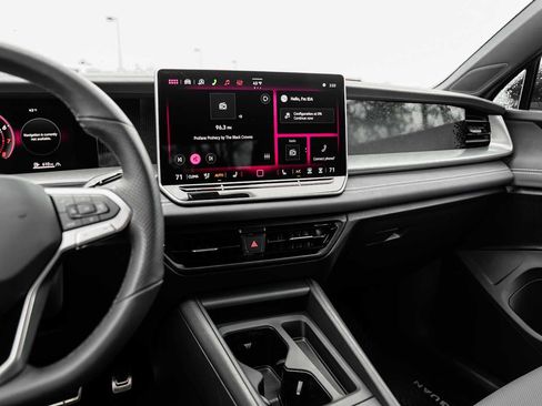 New 2026 Volkswagen Tiguan SE R-Line image 24