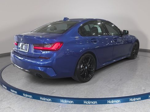 Used 2022 BMW 330i Sedan w/ M Sport Package RWD image 5