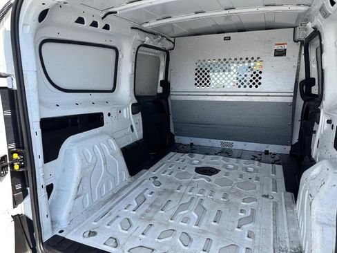 Used 2021 RAM ProMaster City Tradesman image 16