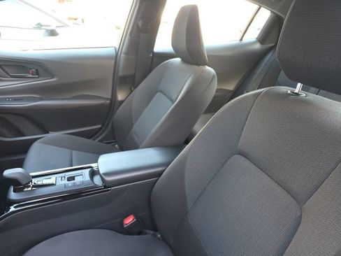 Used 2024 Toyota Prius LE image 8