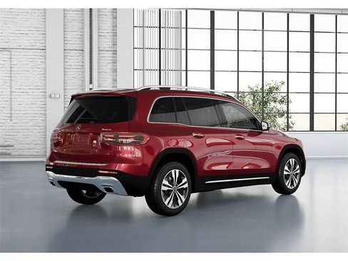 New 2026 Mercedes-Benz GLB 250 4MATIC image 21