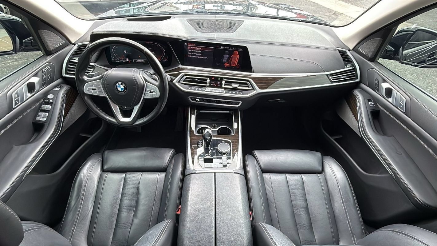 Used 2019 BMW X7 xDrive40i w/ Premium Package AWD/4WD image 22