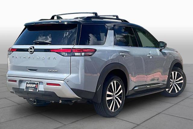 Used 2023 Nissan Pathfinder Platinum FWD image 13