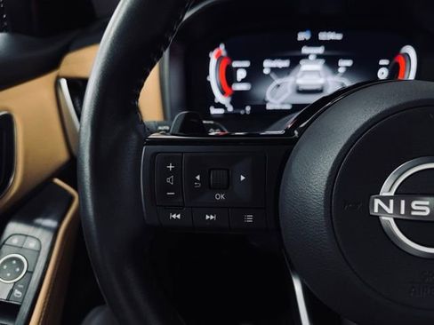 Used 2023 Nissan Rogue Platinum w/ Platinum Premium Package image 26