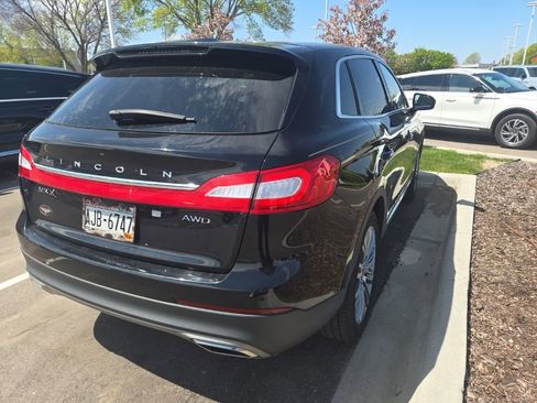 Used 2017 Lincoln MKX Reserve w/ Lincoln MKX Climate Package AWD/4WD image 5
