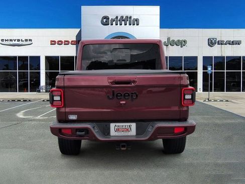Used 2021 Jeep Gladiator Overland AWD/4WD image 8