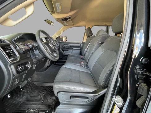 Used 2020 RAM 1500 Tradesman RWD image 22