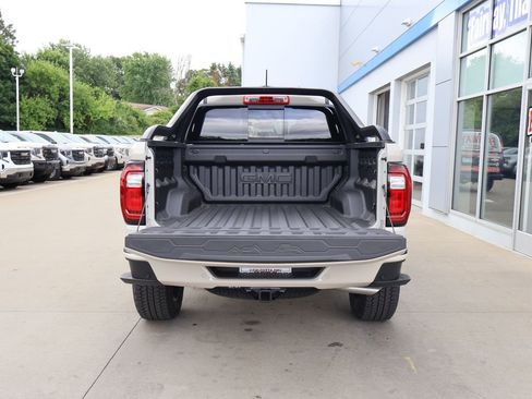 New 2026 GMC Canyon AT4 w/ Nightfall Edition AWD/4WD image 32