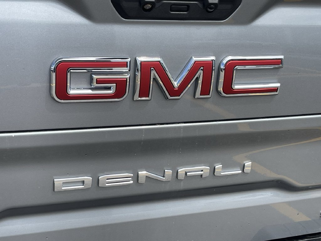 Used 2023 GMC Sierra 1500 Denali AWD/4WD image 7