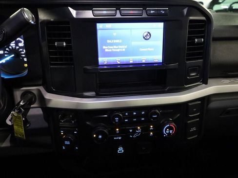 Certified 2024 Ford F350 XLT w/ FX4 Off-Road Package image 14