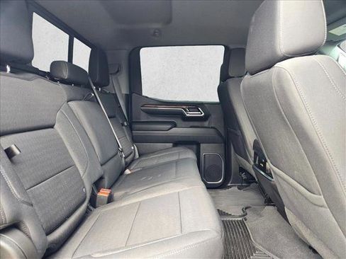 Used 2023 GMC Sierra 1500 Elevation w/ Preferred Package image 17