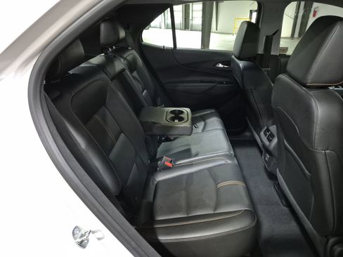 Certified 2024 Chevrolet Equinox Premier image 26