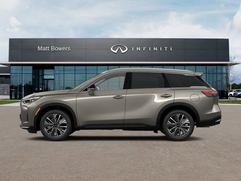 New 2027 INFINITI QX60 Luxe FWD image 3